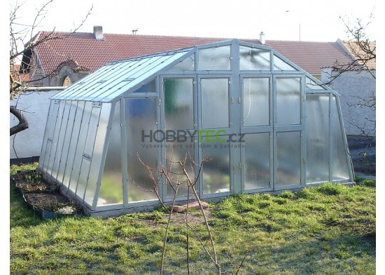 Treatment galvanized greenhouse design