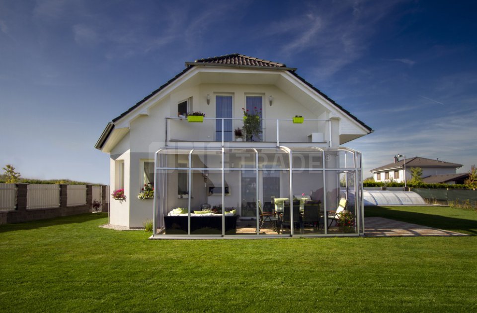 Series - Winter Garden: Cleaning glass surfaces conservatory