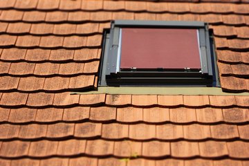 How overshadow skylights